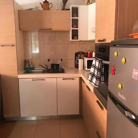 Apartament 34 *